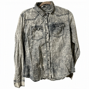 Bluenotes XL Distressed Stonewashed Snap Closure Long Sleeve Shirt